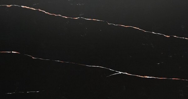 Кварцевый камень Etna Quartz Sahara Noir EQHM 029