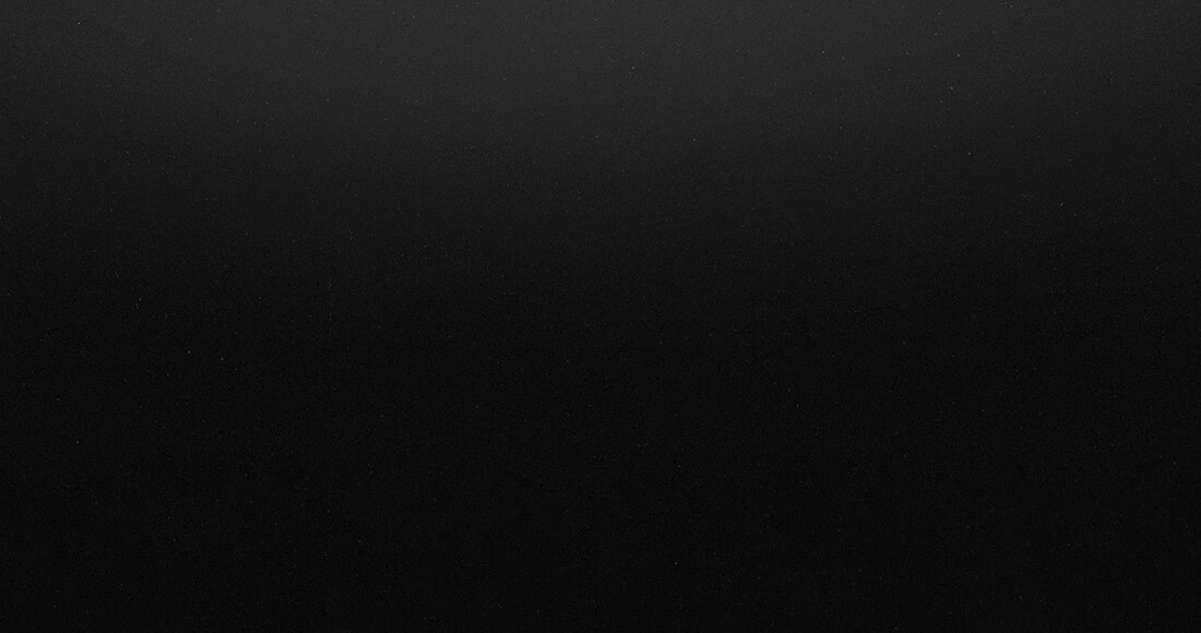 Кварцевый камень Vicostone Pure Black BQ 2101